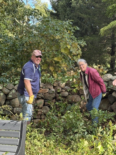 092926-Grasso-Tech-Work-Party-at-Stonington-Copps-Brook_5972