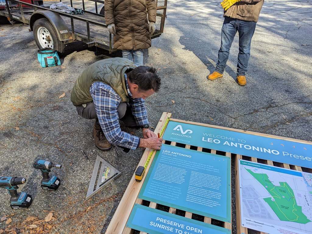 Leo Antonino Kiosk Installation 